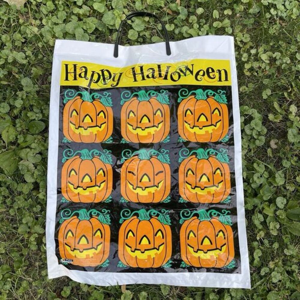 Vintage 2005‎ Kmart Halloween Pumpkin Jack O Lantern Orange Plastic Bag Handle